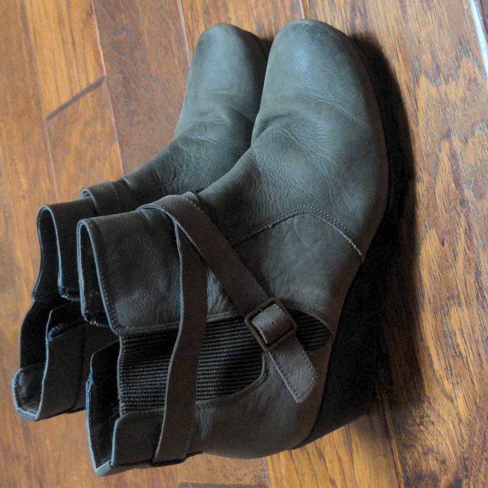 Abeo Geranium Womens Size 9 M Brown Leather Side Zip Wedge Comfort Ankle Boots